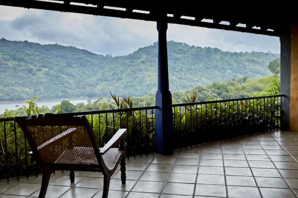Bamboo Villa Kandy Digana Exteriör bild